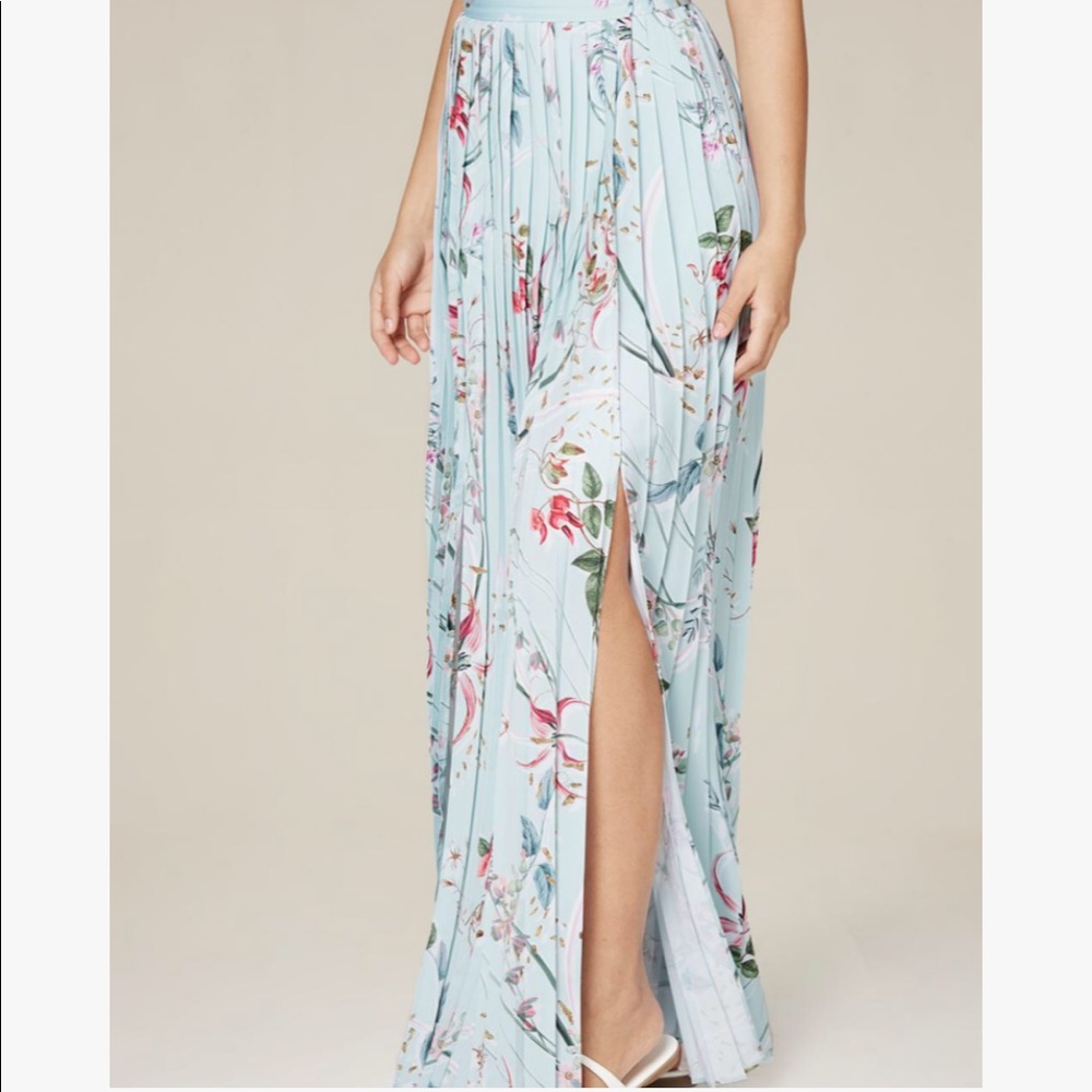 Bebe Pleated Skirt